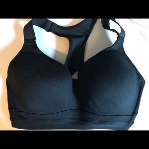 Victoria Secret Incredible Sports Bra 32dd